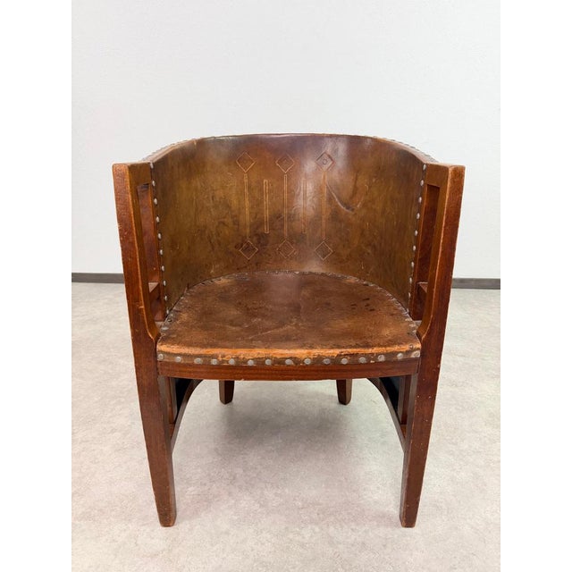 Wood Viennese Secession Geometric Leather Tub Armchairs from Josef Hoffmann, 1905, Set of 2 For Sale - Image 7 of 15