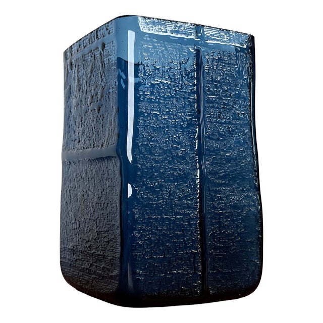 Mid-Century Modern Swedish Blue Glass Vase by Christer Sjögren for Lindshammar Glasbruk, 1960s For Sale