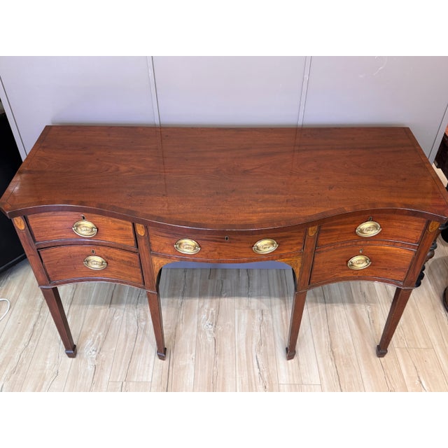Late 18th Century English Mahogany Serpentine-Front Sideboard For Sale - Image 14 of 14