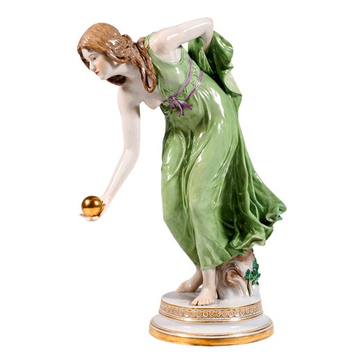 Art Nouveau Figurine of Young Lady Ball Player attributed to Walter Schott for Meissen, 1924 For Sale