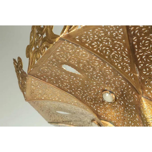 Vintage Moroccan Chandelier Polished Gold Brass in Alberto Pinto Moorish Style For Sale - Image 17 of 18