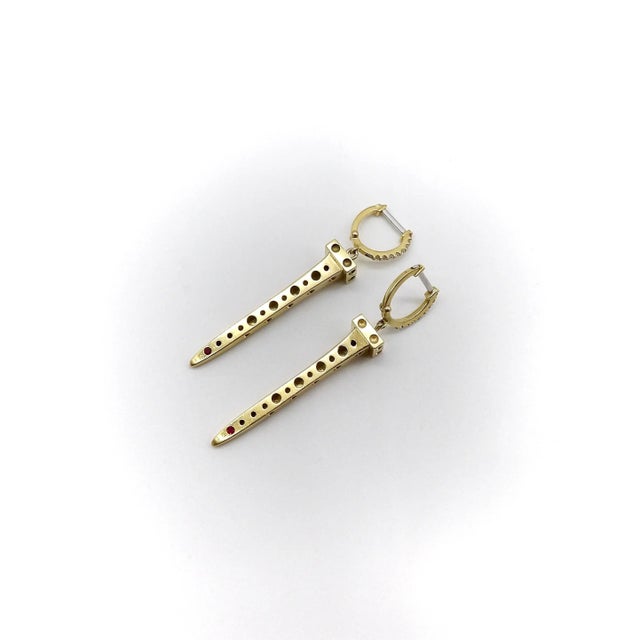 Metal Circa 1990's 18K Gold Roberto Coin Nail Pois Moi Chiodo Earrings with Diamonds - 2 Pieces For Sale - Image 7 of 8