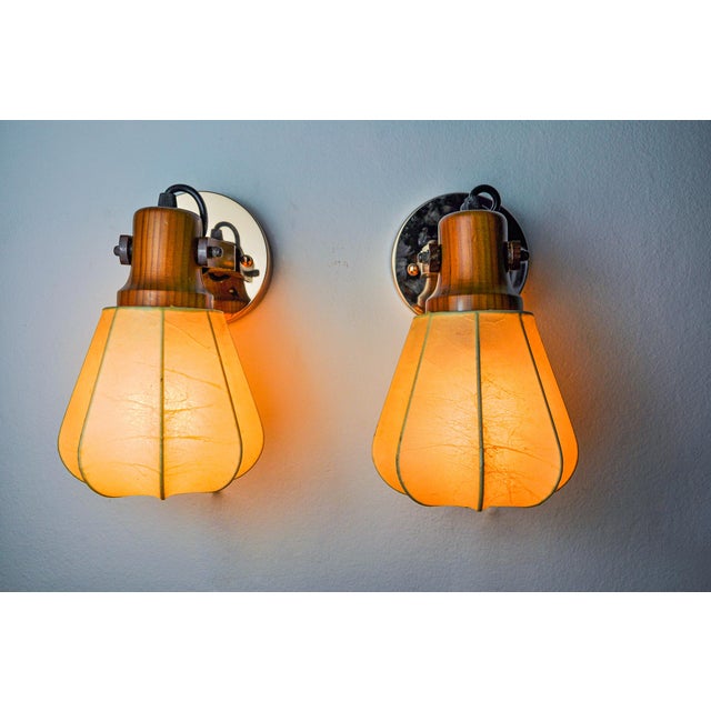 Articulated Cocoon Wall Lights in Resin and Pine, 1970, Set of 2 For Sale - Image 4 of 11