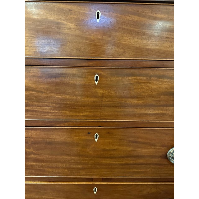 Late 18th Century Chest of Drawers For Sale In Philadelphia - Image 6 of 12