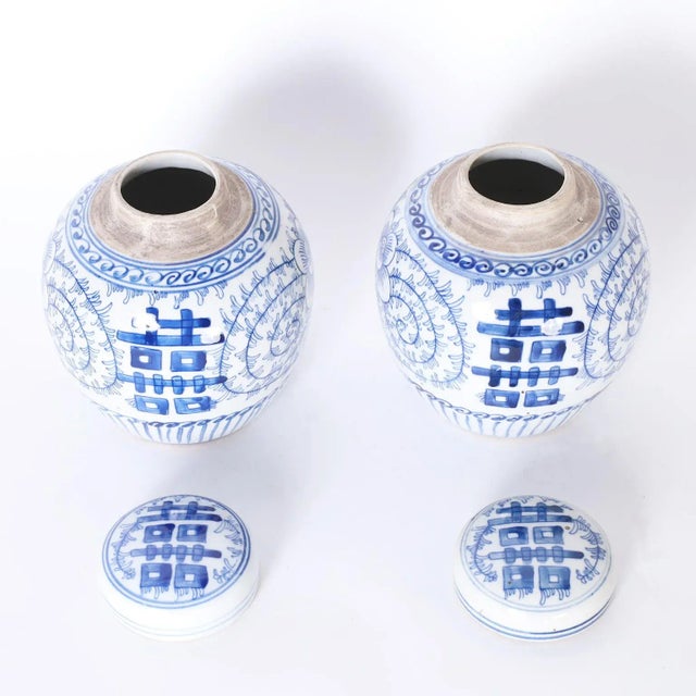 Pair of Chinese Blue and White Porcelain Double Happiness Tea Caddies For Sale - Image 4 of 7
