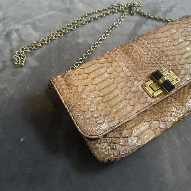 Animal Skin 1980s Elegant Embossed and Gilded Leather Baguette Bag by Lanvin Paris For Sale - Image 7 of 14