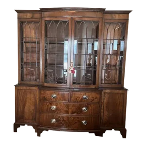 Late 19th Century Antique English Mahogany Bow Front Display Cabinet