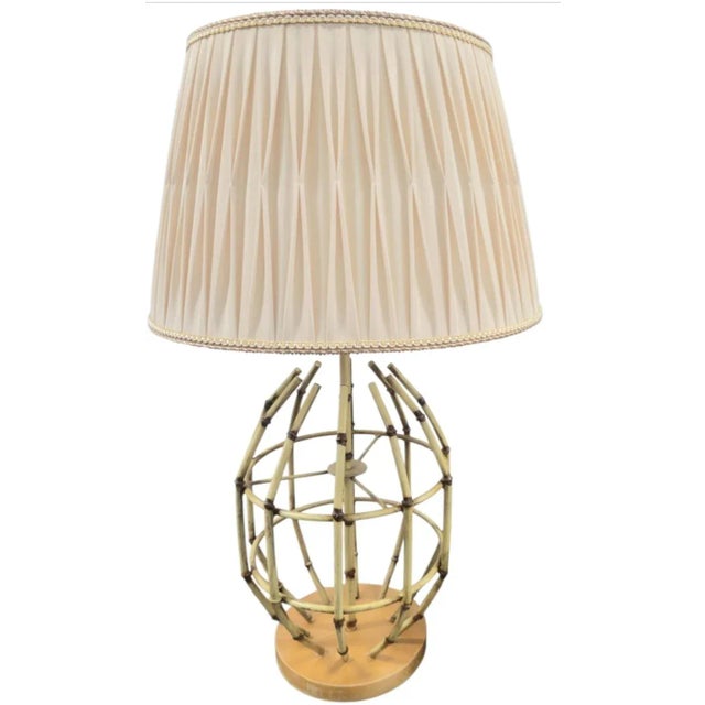Traditional Vintage Metal Faux Bamboo Cage Regency Style Table Lamp For Sale - Image 3 of 10