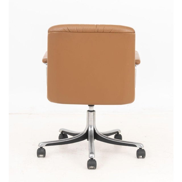 Metal Osvaldo Borsani Swivel Office Chair, Ca. 1970 For Sale - Image 7 of 7