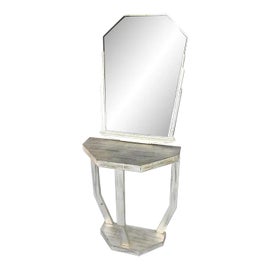 Example of Console Table With Mirror Set