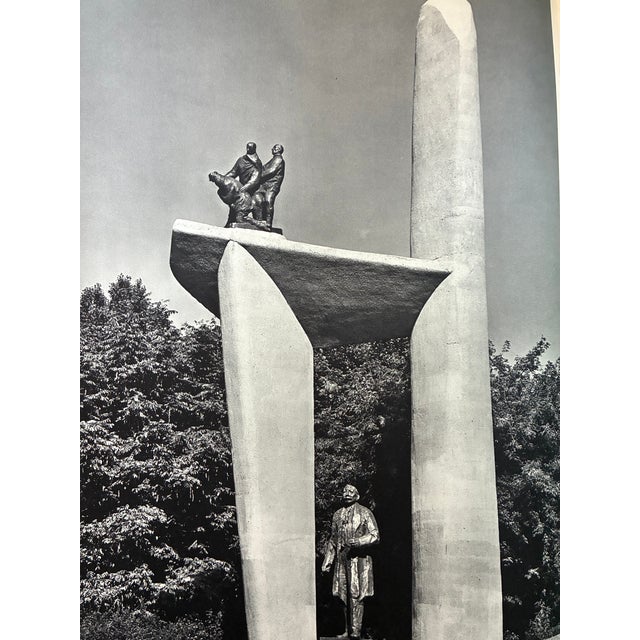 1950s 1950s European Dutch Sculpture Art Book / 1900s History of Statues in the Netherlands / Art Coffee Table Book For Sale - Image 5 of 15