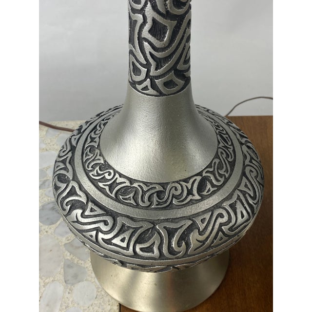 Abstract Mid-Century Silver Ceramic Plasto Abstract Lamps - a Pair For Sale - Image 3 of 10