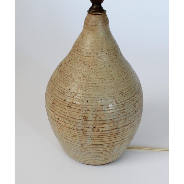 1970s 1970's Studio Art Pottery Beige Table Lamp For Sale - Image 5 of 9