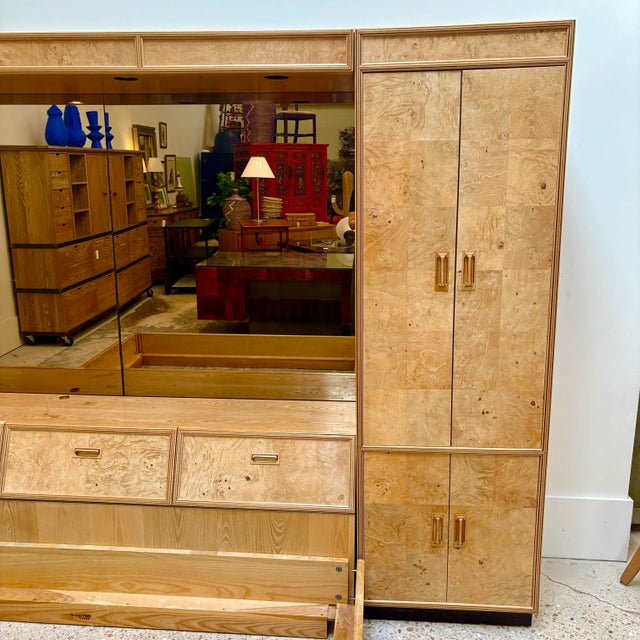 Mid-Century Modern Late 20th Centuryv Attributed to Henredon Scene Two Burl King Bedroom Set For Sale - Image 3 of 12