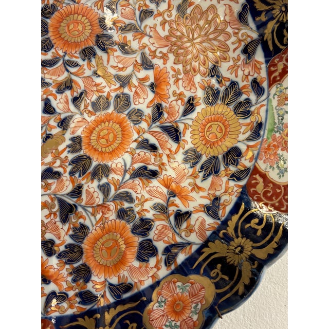Large Japanese Imari Wall Plate, 1920s For Sale - Image 9 of 12