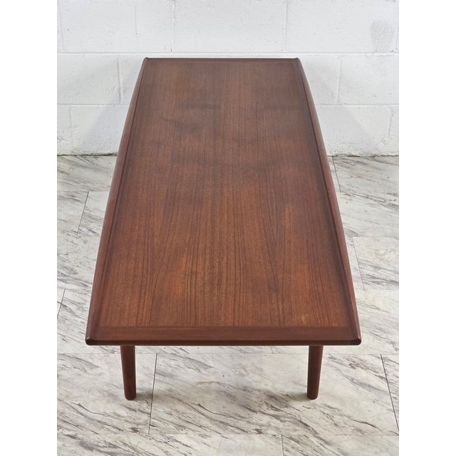 Wood 1960s Teak Surfboard Coffee Table Attributed to Grete Jalk for Glostrup Møbelfabrik For Sale - Image 7 of 7