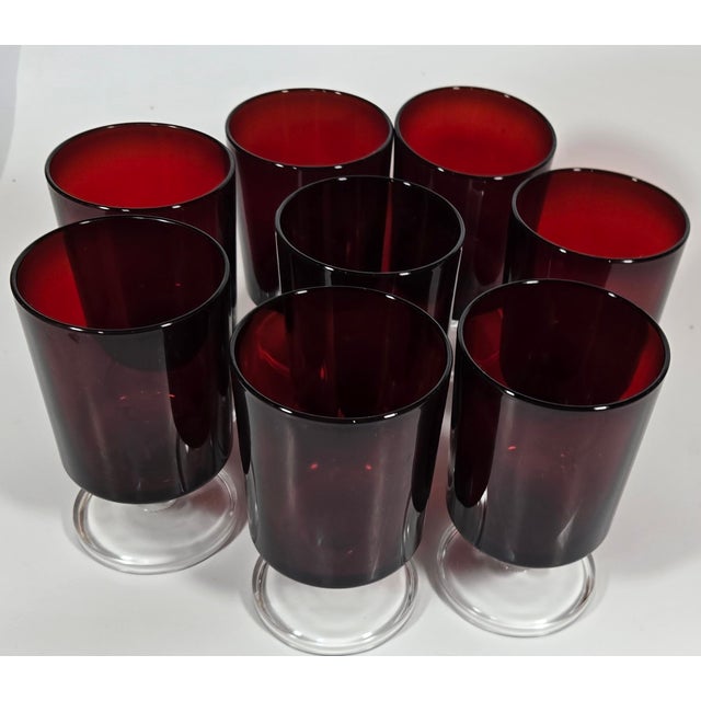 I have two sizes of these available- this is the larger of the two sizes- 2.75 x 2.75 x 4.75. The gorgeous deep ruby red...