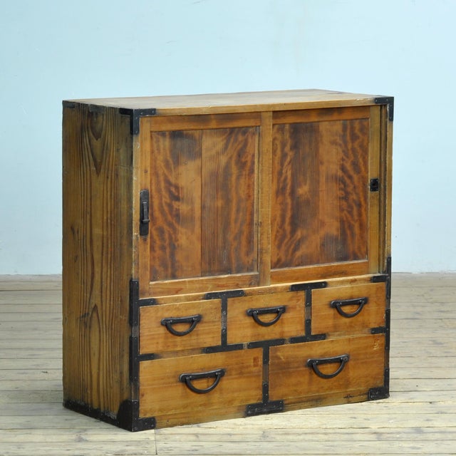 Japanese Tansu Chest of Drawers, 1900 For Sale - Image 3 of 16