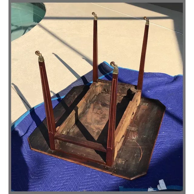 English Circa 1800 English Pembroke Table For Sale - Image 3 of 12