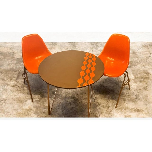 Eames Herman Miller/Eames Vintage Fiberglass Stacking Chairs (2) With Coordinating Side Table For Sale - Image 4 of 10
