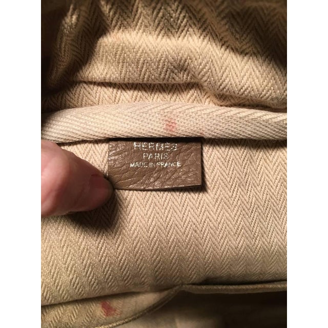 Hermes Grey Clemence Leather Victoria II 35 For Sale - Image 9 of 10