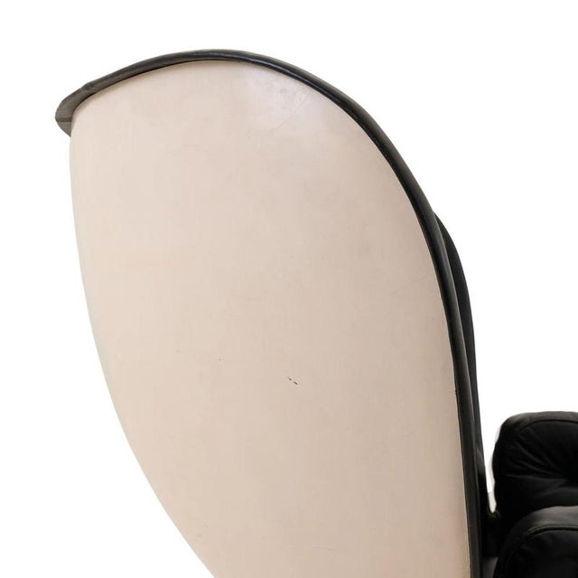Black and Cream Elda Chair by Joe Colombo for Comfort, Italy, 1970 For Sale - Image 10 of 18