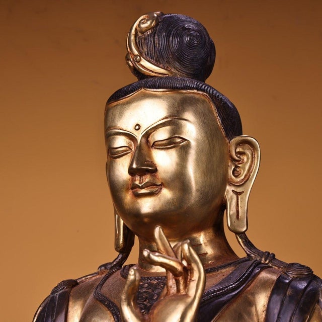 Late 20th Century Large Gilt Bronze Figure of Green Tara Bodhisattva For Sale In Los Angeles - Image 6 of 10