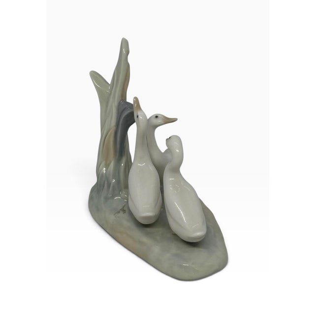 1990s Nao by Lladró “Group of Ducks” Porcelain Figurine, Juan Huerta, 1992 For Sale - Image 5 of 12