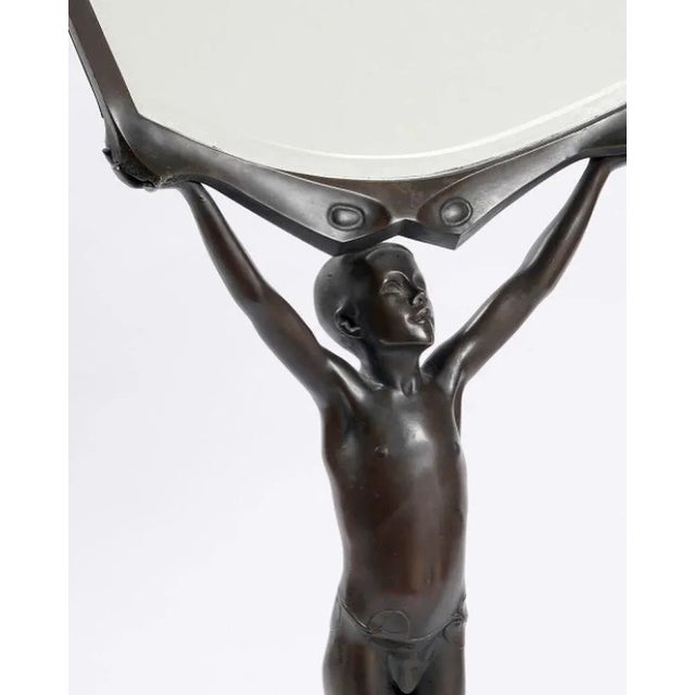 Peter Winter-Heidingsfeld, Large Art Nouveau Standing Mirror with a Naked Youth, Bronze, Around 1900 For Sale - Image 3 of 10