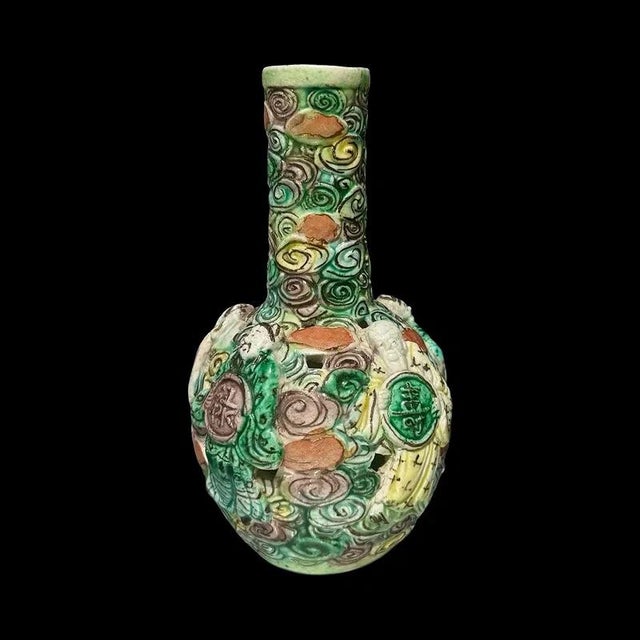 Chinese Qing Dynasty Famille Rose Reticulated Porcelain Vase Eight Immortals Fencai Antique Bottle Vase For Sale - Image 4 of 9
