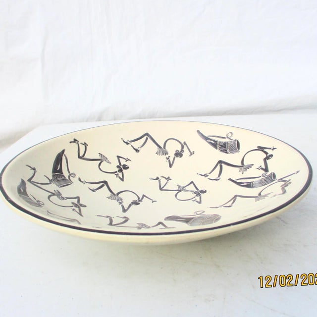 1990s Handmade Jazz Decorative Catchall Bowl. For Sale - Image 5 of 8