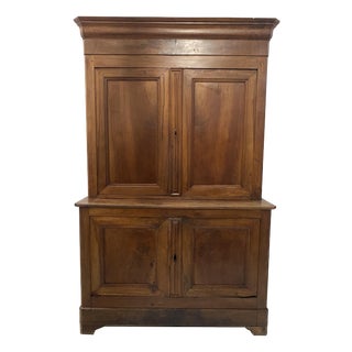 19th Century Louis Philippe 2-Body Buffet in Walnut For Sale