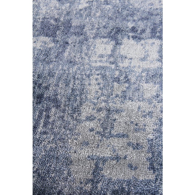 Contemporary Luton Hand loom Bamboo/Silk Blue/Ivory/Gray Rug-8'x10'" For Sale - Image 3 of 8