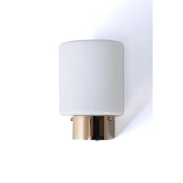 Wall Lamp in White Glass For Sale - Image 4 of 8