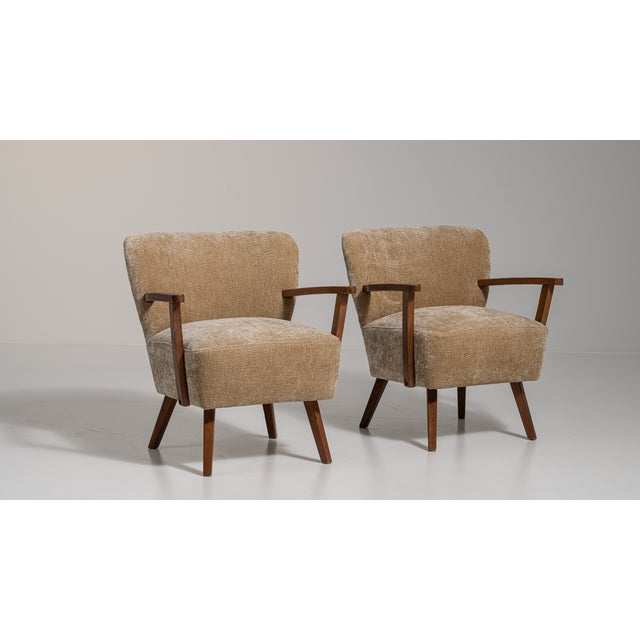 1940s Mid-Century Modern Cream Wood Pair of Club Chairs For Sale - Image 11 of 12