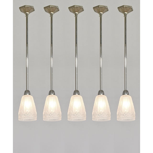 HETTIER ET VINCENT & VERRERIES DES HANOTS A French 1925-1935 art deco pendant. A gorgeous mounting in nickel plated solid...