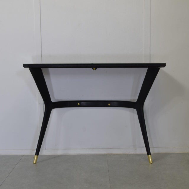 Console Tables in Black Lacquered Walnut with Brass Details and Glass Top attributed to Ico Parisi, 1950s, Set of 2, in...