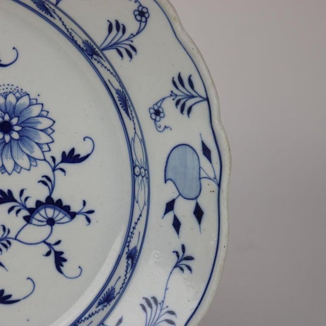 1900 - 1909 Antique Meissen Porcelain Charger With Onion Pattern C1900 For Sale - Image 5 of 7
