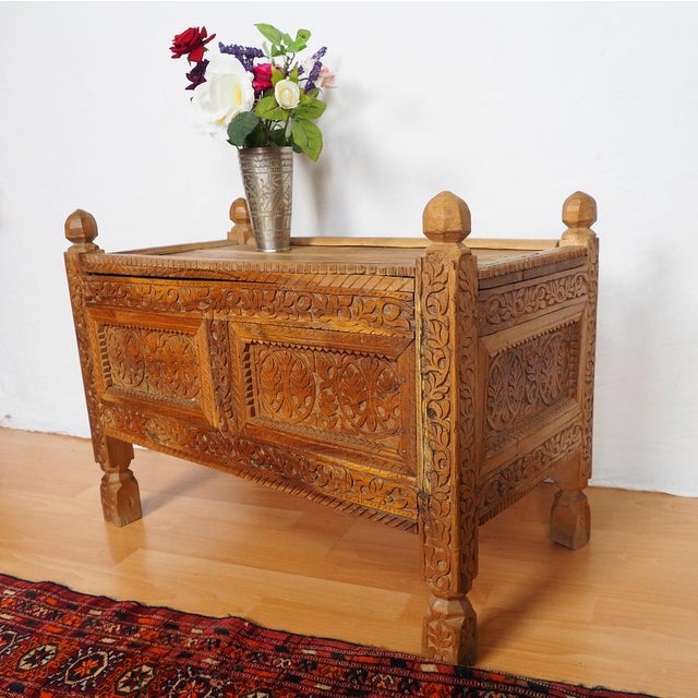 1930s Vintage Afghan Chest in Wood, 1930s For Sale - Image 5 of 17