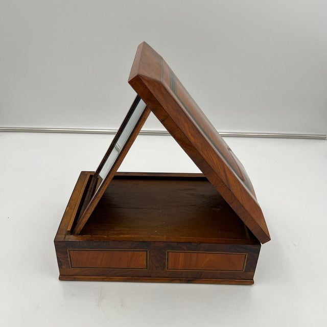 Biedermeier Jewelry Box in Walnut, Ebony, Maple, South Germany, 1830s For Sale - Image 13 of 18