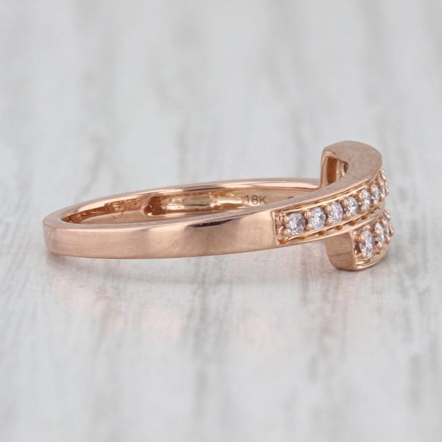 2010s 0.16ctw Diamond Bypass Ring 18k Rose Gold Size 7.25 Stackable For Sale - Image 5 of 8