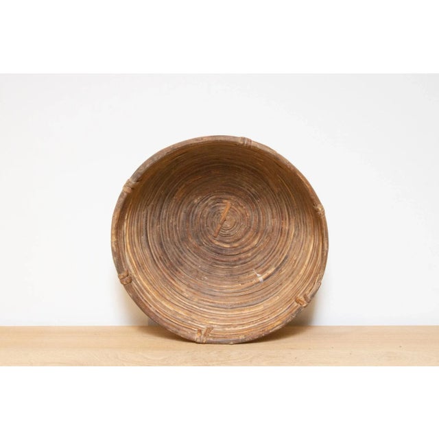 Vintage Farmhouse Wicker Basket-Mirik For Sale - Image 4 of 6