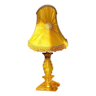 Mid-Century Modern Geometric Amber Acrylic Glass Table Lamp with Hollywood Regency Lampshade, 1960s For Sale