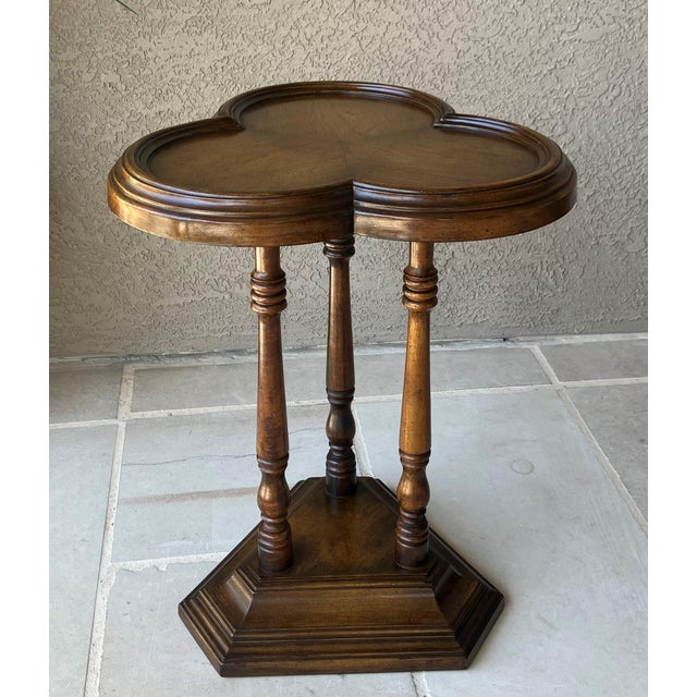 Mid 20th-Century Cricket-Style Trefoil Top Pedestal Base Accent Table by Butler Specialty Furniture For Sale - Image 15 of 18