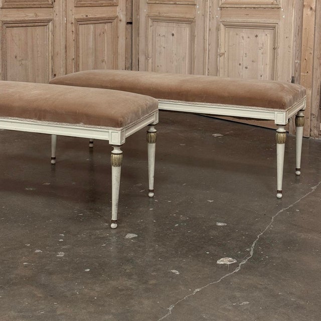 Wood Pair of Antique French Louis XVI Neoclassical Painted and Parcel Gilt Benches For Sale - Image 7 of 18