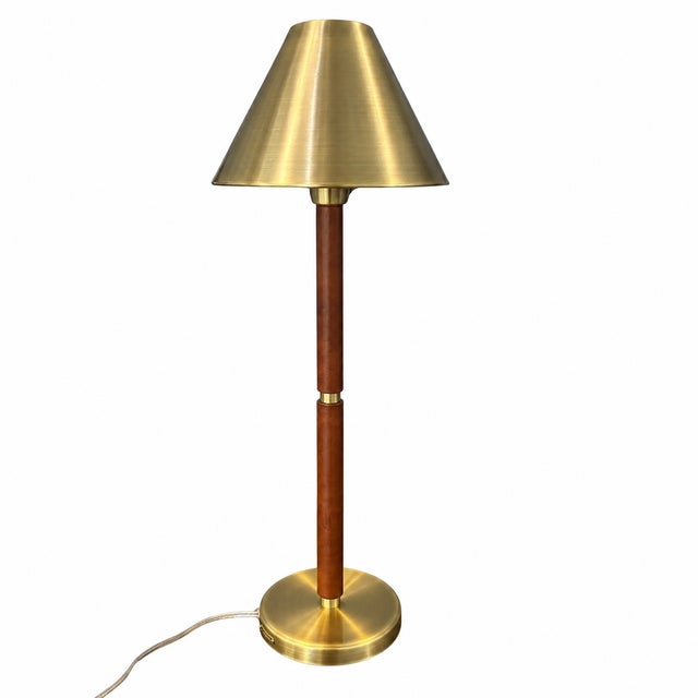 Ralph Lauren Ralph Lauren Brass & Brown Leather Campaign Lamps — Pair For Sale - Image 4 of 4