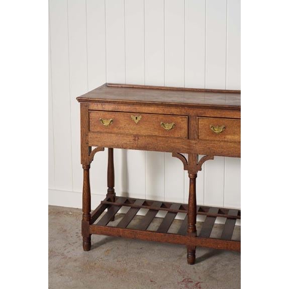 19th Century English Oak 3-Drawer Dresser Base / Server For Sale In Charleston - Image 6 of 10