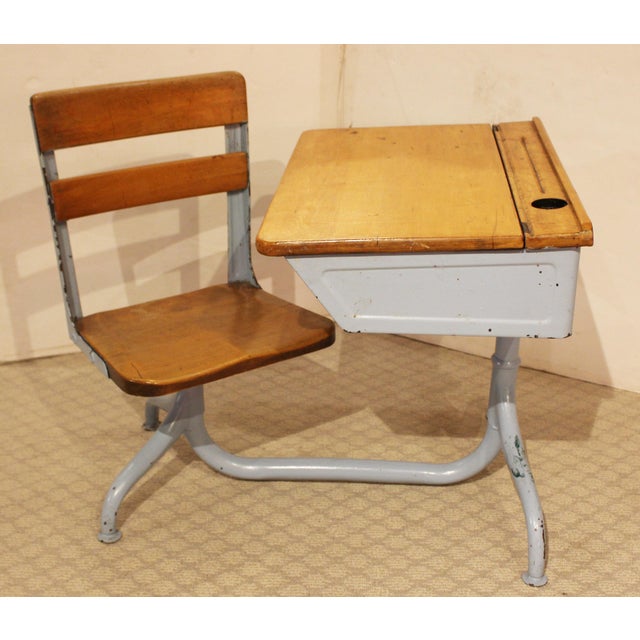 Mid-Century Modern Mid-20th Century American Seating Company Child's School Desk For Sale - Image 3 of 16