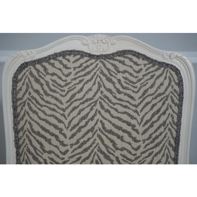 1960s Set of 10 MGM White Painted Louis XV Dining Chairs For Sale - Image 5 of 18