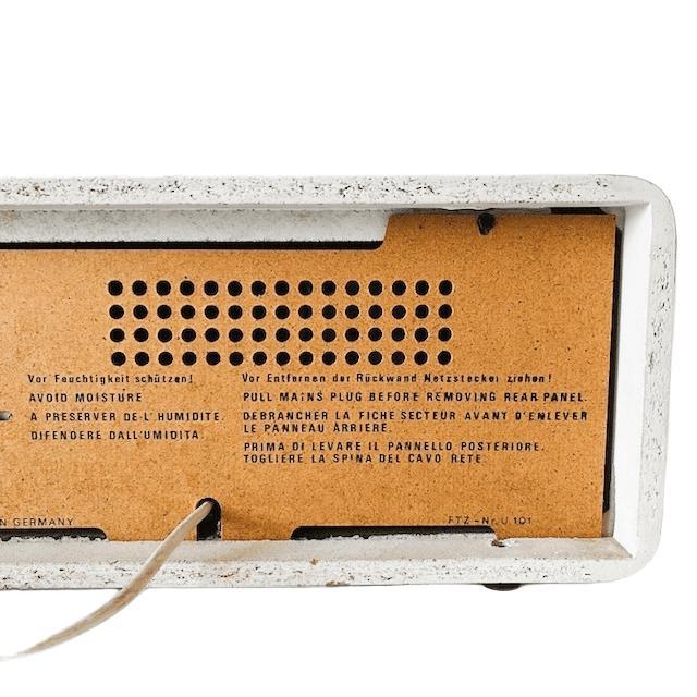 Vintage RF 420 Grundig Radio in White, 1970s For Sale - Image 10 of 11